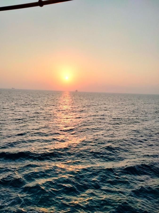 Boheme B6 Sunrise Beach Gastria エクステリア 写真